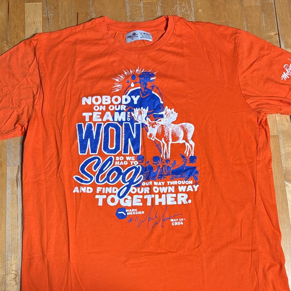 Molson Canadian Alumni Mark Messier T-Shirt